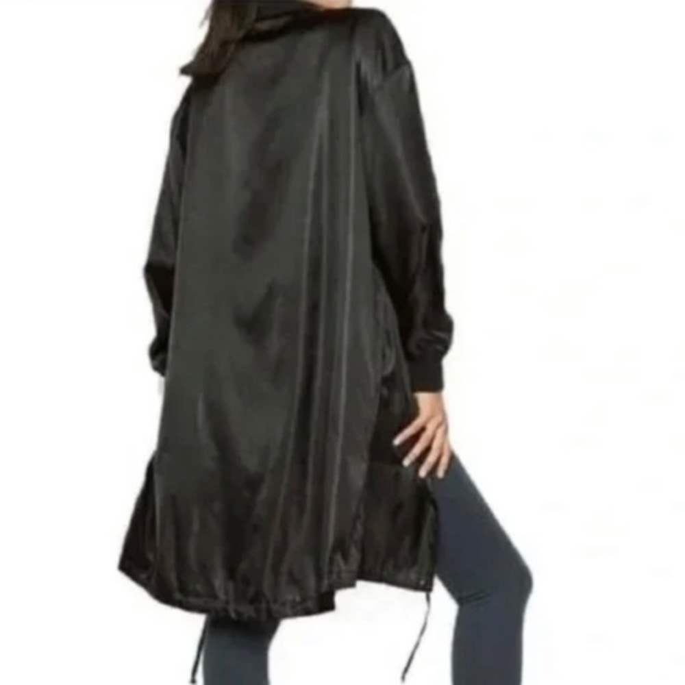 Victoria’s Secret‎ “The Long Coat” in Black Size Small